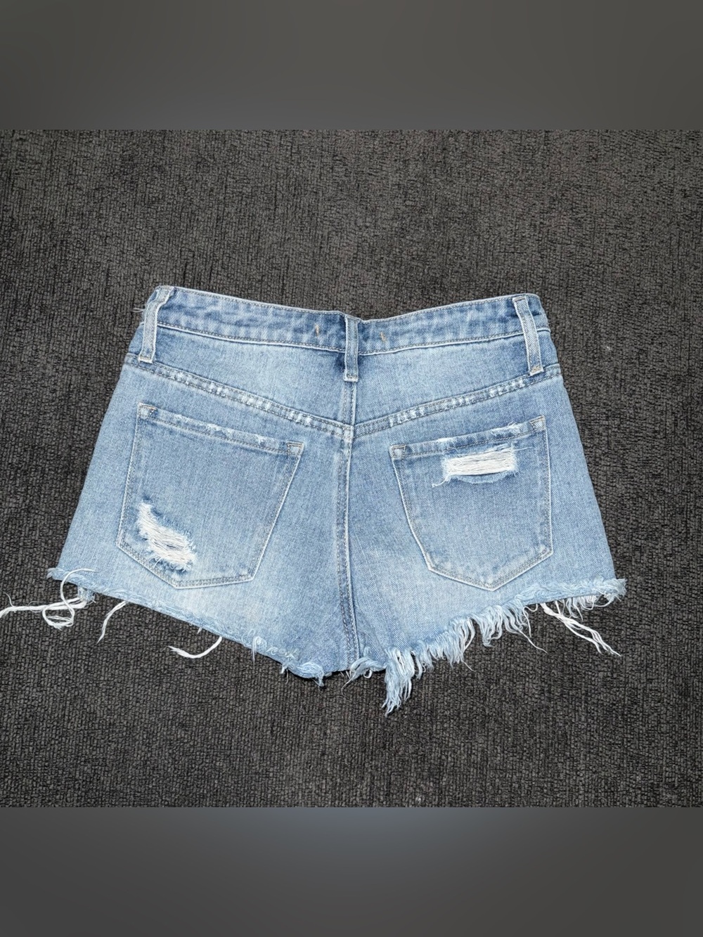 Klique B Distressed Cutoff Denim Shorts Size 27 High Rise Light Wash Jorts - Picture 3 of 12